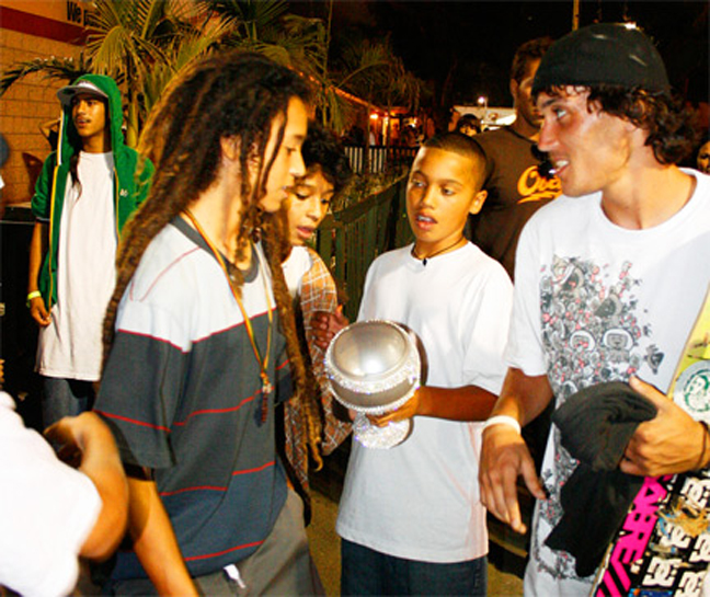 Nyjah Houston, the CUP and Guillermo Vascones after the ceremony.